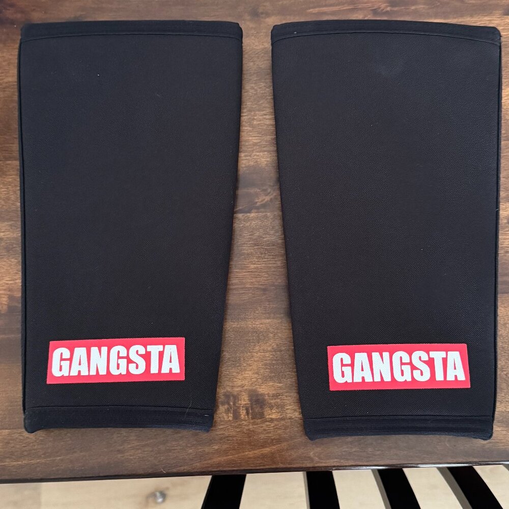 NEW: Sling Shot Gangsta Knee Sleeves by Mark Bell - Small - Black